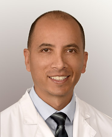 Dr-Mauricio-Colomo-smileperfectors