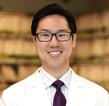 dr-Hanjin-Cho-smileperfectors